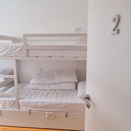 Owls Hostel Ribeiro Porto Zewnętrze zdjęcie