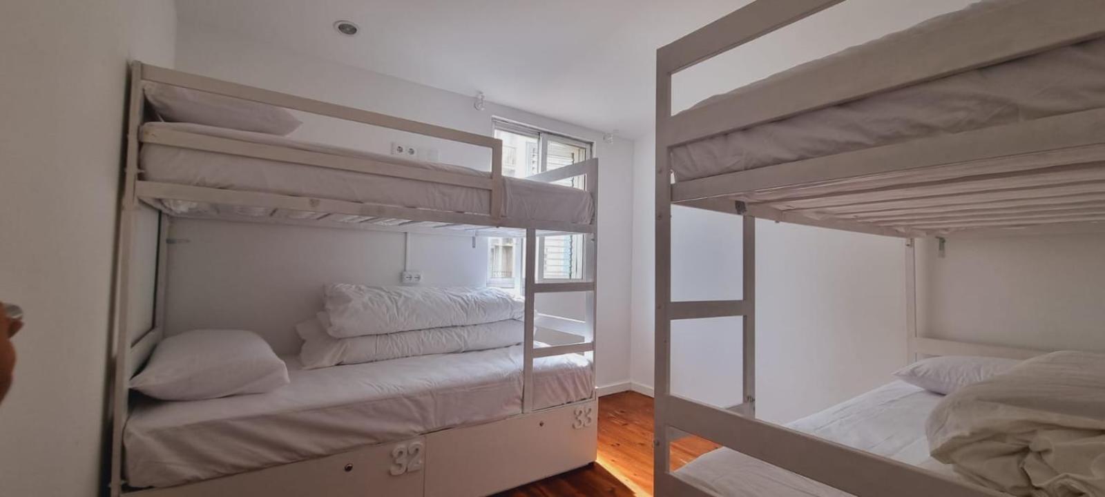 Owls Hostel Ribeiro Porto Zewnętrze zdjęcie